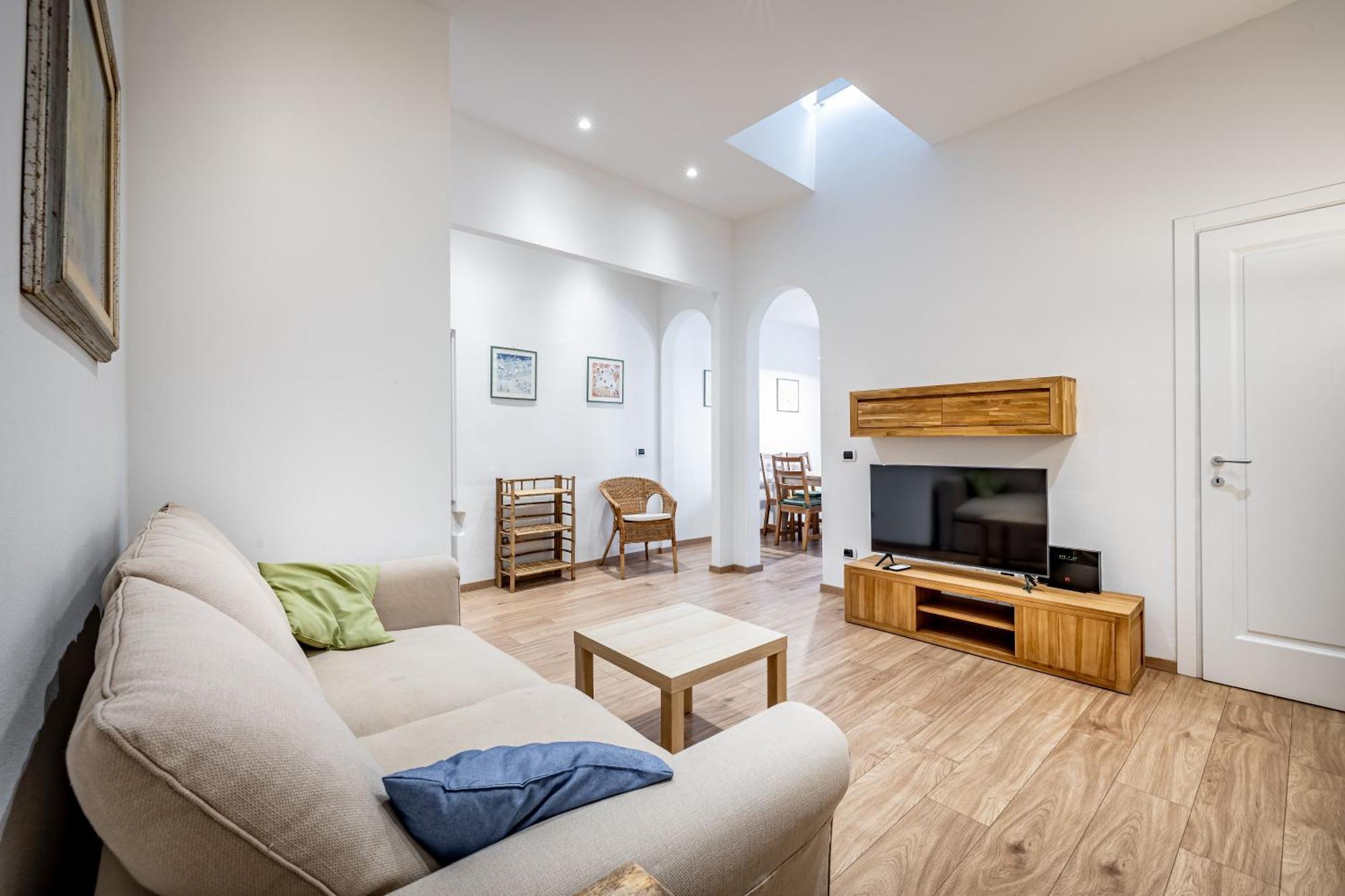 Roommo Via Dei Pilastri Giada Firenze Bagian luar foto