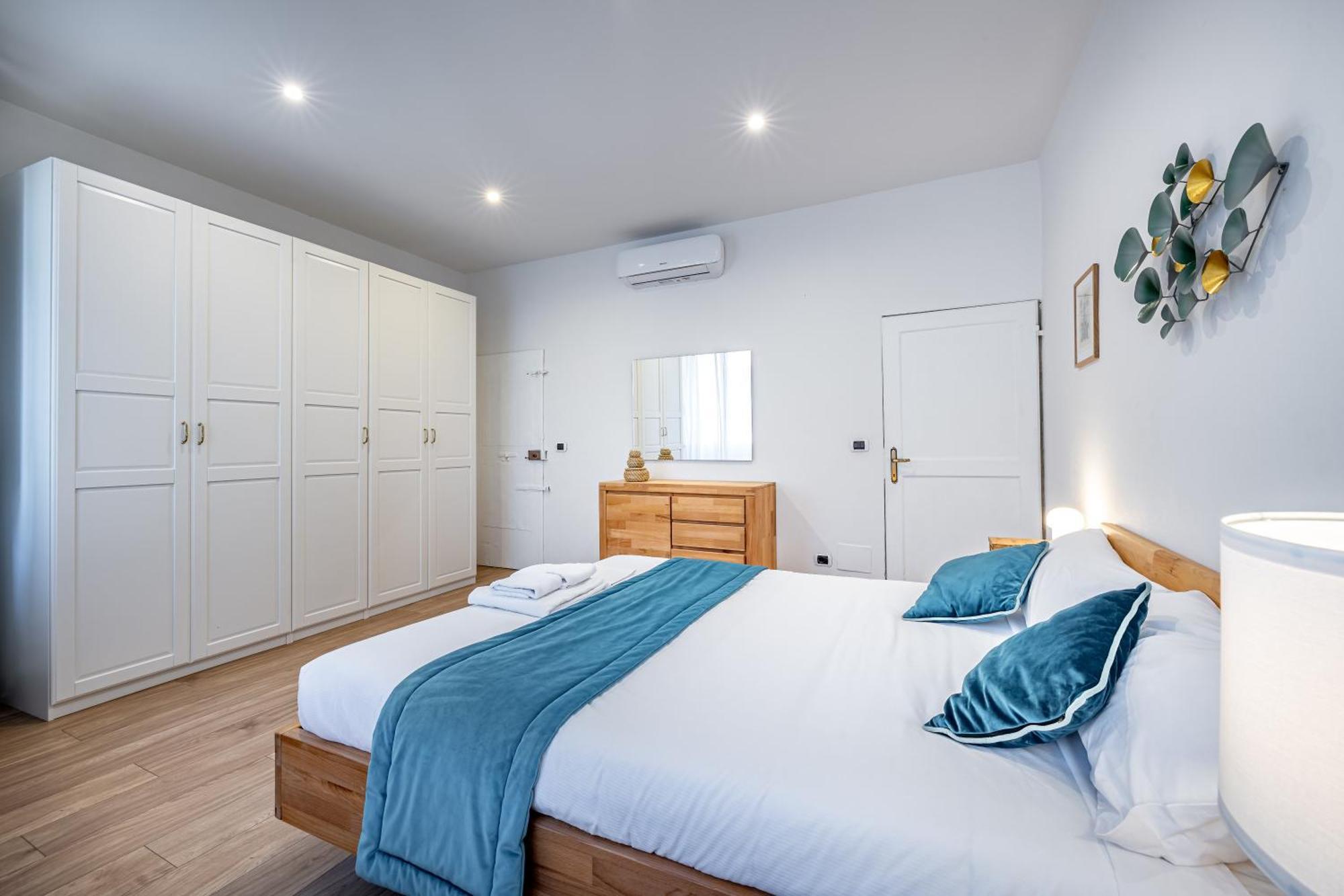Roommo Via Dei Pilastri Giada Firenze Bagian luar foto
