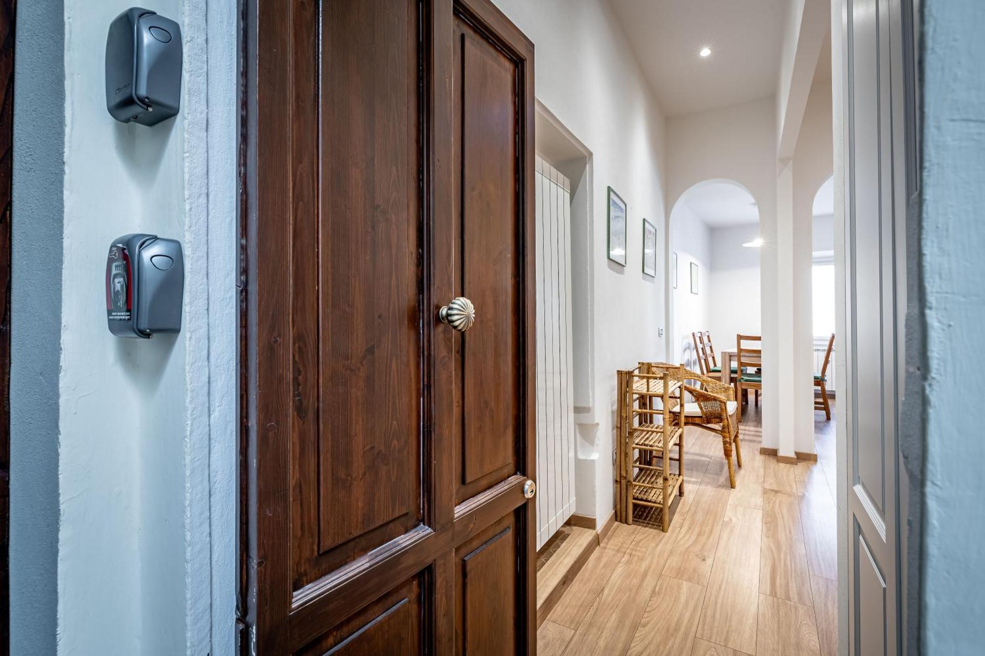 Roommo Via Dei Pilastri Giada Firenze Bagian luar foto